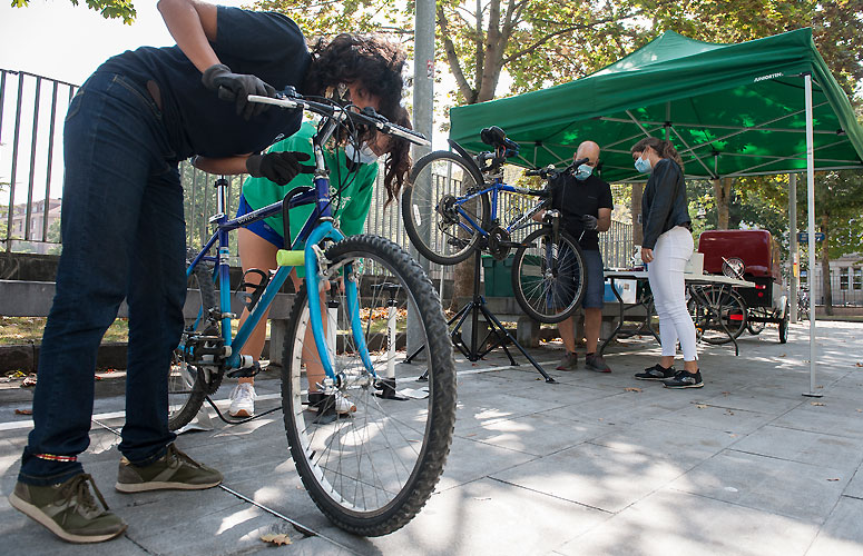 Taller bicicletas (Araba)